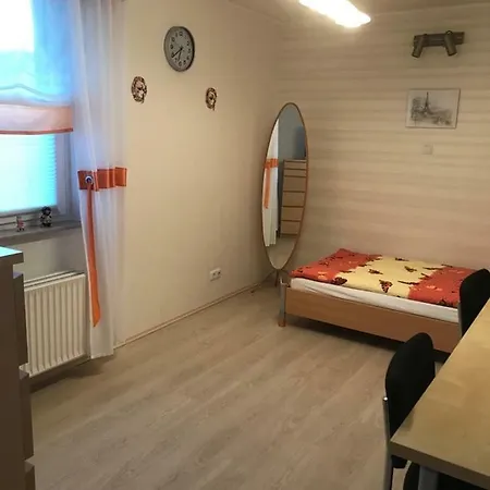 Privatunterkunft Exklusivzimmer Messenah Hannover *